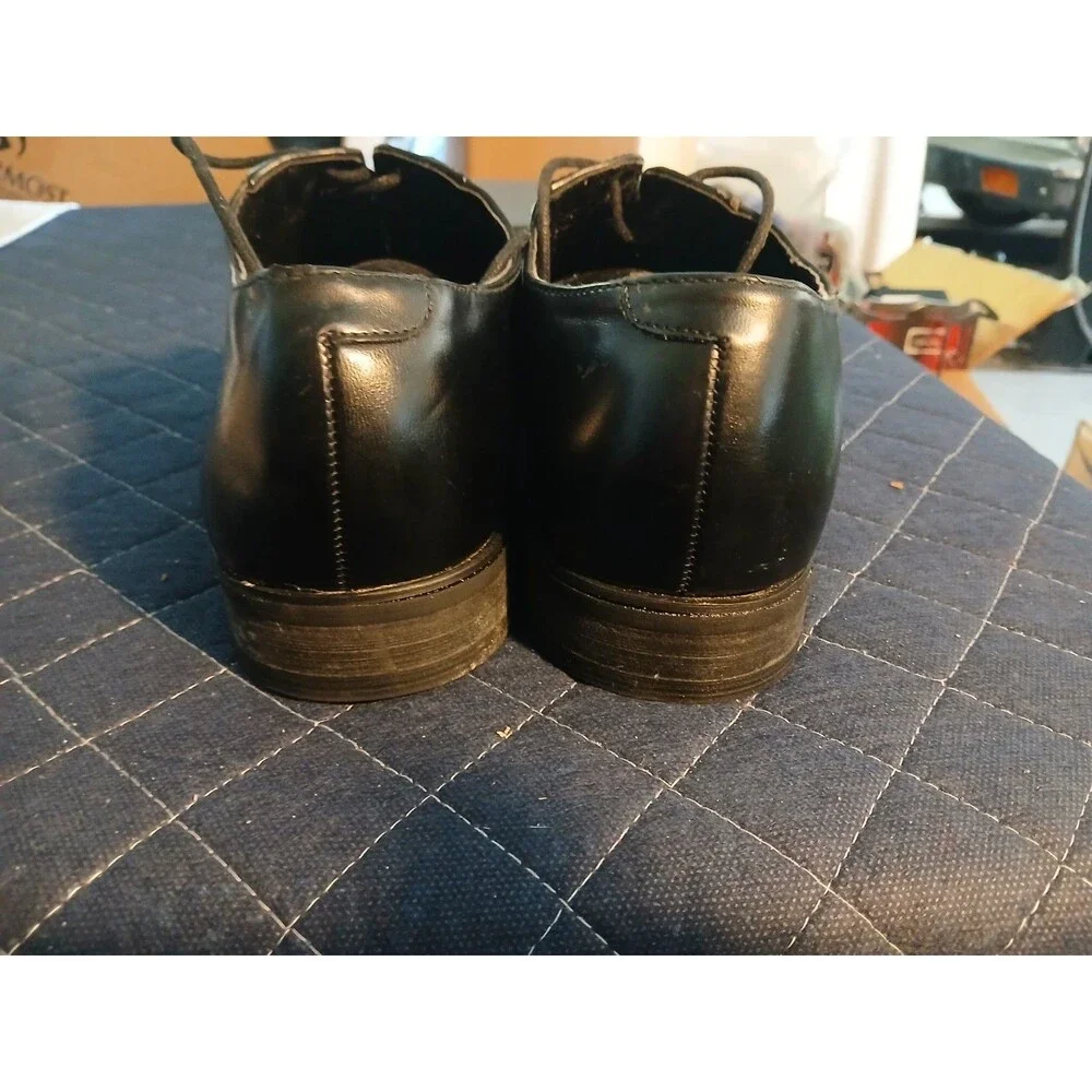 Kenneth Cole Dress Shoes Black Man Made Leather  - Size 9
